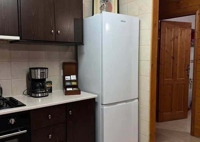 Nyaraló η σπηλιά του θουκυδίδη