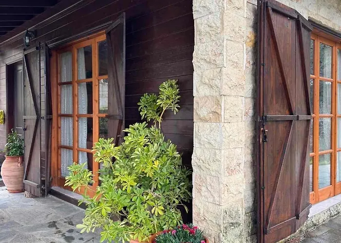 η σπηλιά του θουκυδίδη 度假居 *