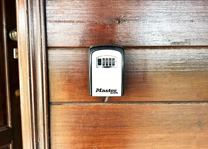 度假居 η σπηλιά του θουκυδίδη