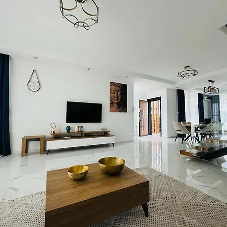 премиум на первой линии с видом на море Apartment