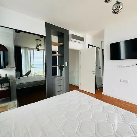 Apartment премиум на первой линии с видом на море *