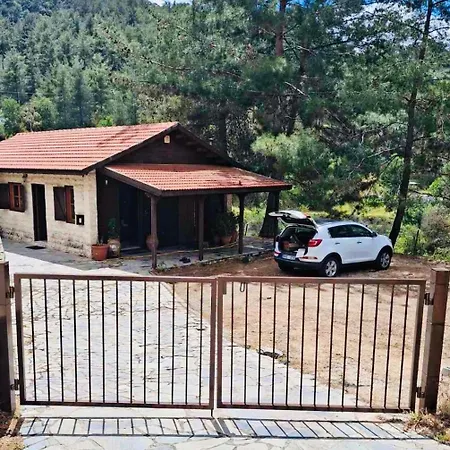 Holiday home η σπηλιά του θουκυδίδη Spilia