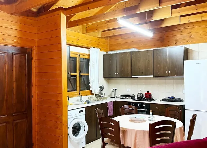 η σπηλιά του θουκυδίδη * Spilia